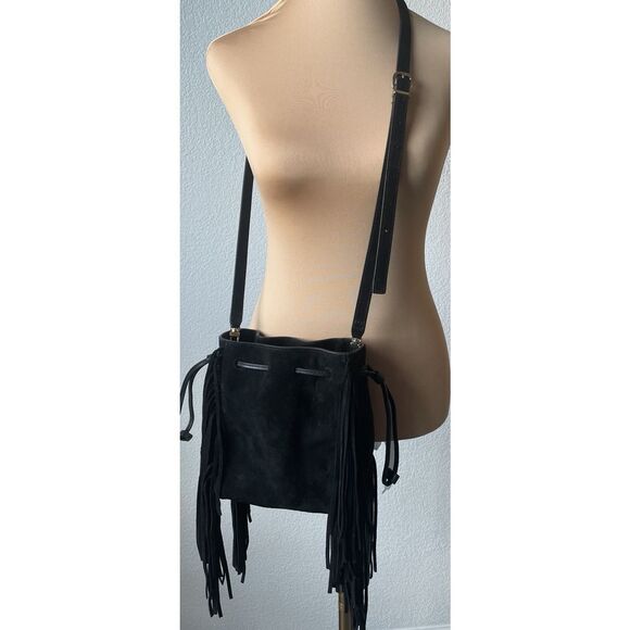 New $158  Madewell The Mini Drawstring Crossbody Black Suede Fringe Bucket Bag - Picture 3 of 4